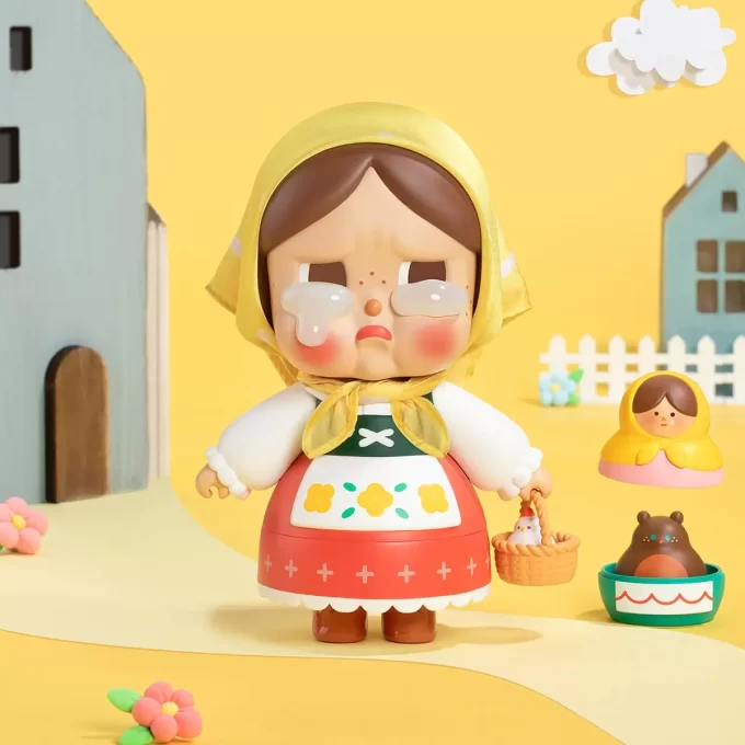CRYBABY Figurina mea păpușă rusească