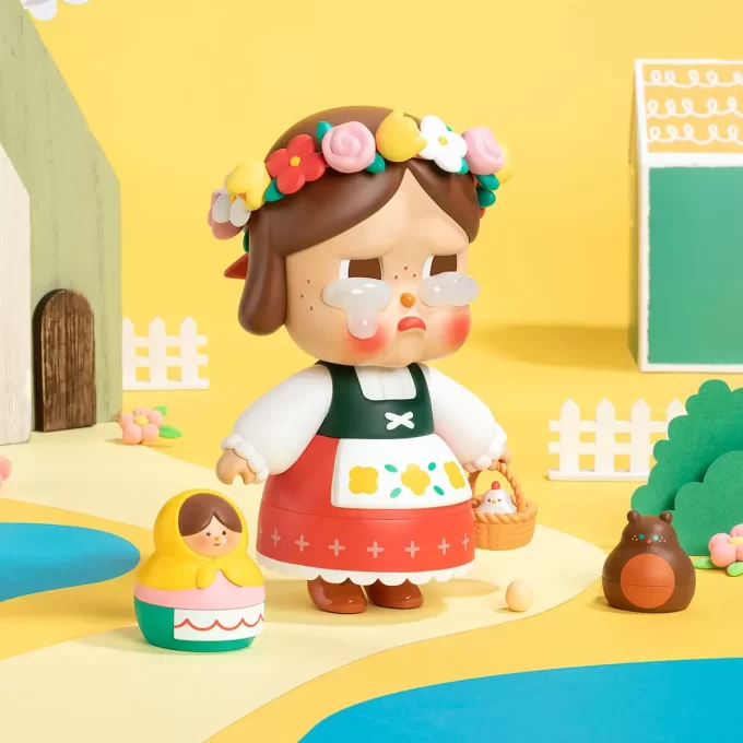 CRYBABY Figurina mea păpușă rusească