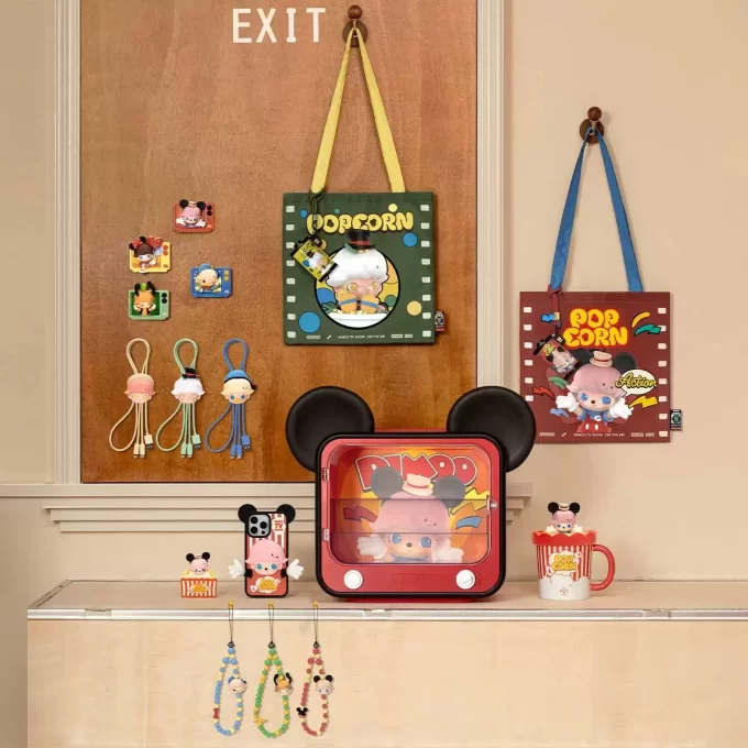 DIMOO WORLD × Seria DISNEY – Cutie de protecție pentru șnururi de telefon mobil DIMOO WORLD × Seria DISNEY – Cutie de protecție pentru șnururi de telefon mobil