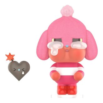 Figurină Crybaby Crying For Love „Inimă furată”