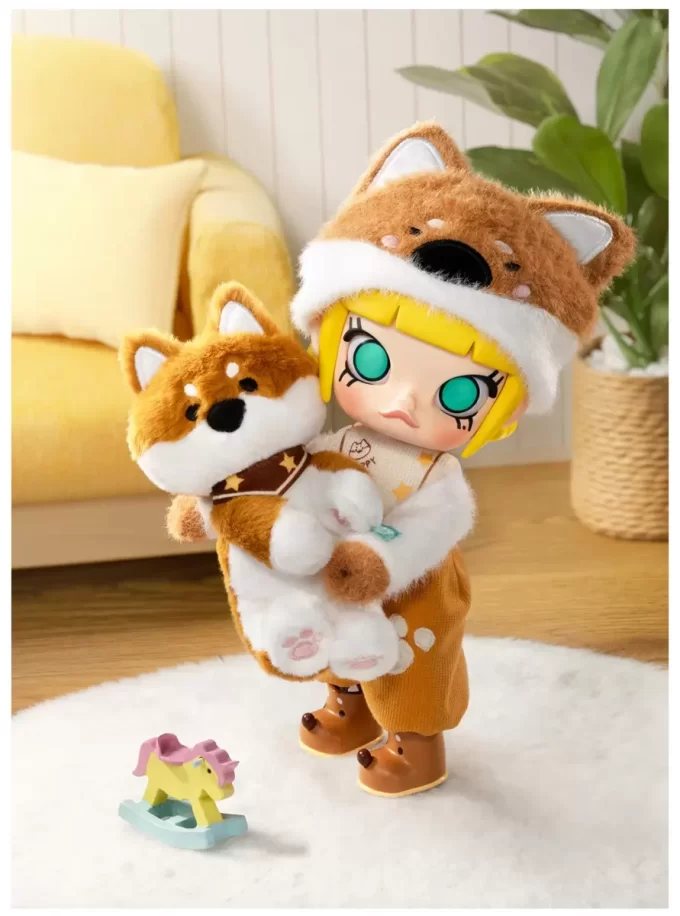 Figurină de acțiune MOLLY Hugging 1/8