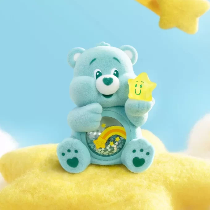 Figurine din seria Grijulii Ursuleților Îmbrățișări Colorate