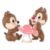 Figurine Disney Chip și Dale din seria Fun Loving Brother „Masă cu ciuperci”