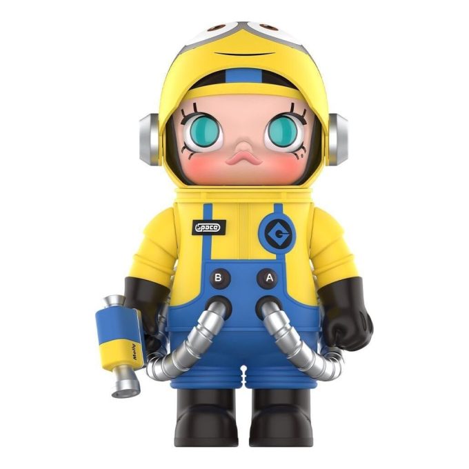Minionii Molly din spațiu 400%