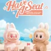MONȘTRII – Cutie de jaluzele din vinil de pluș Have A Seat