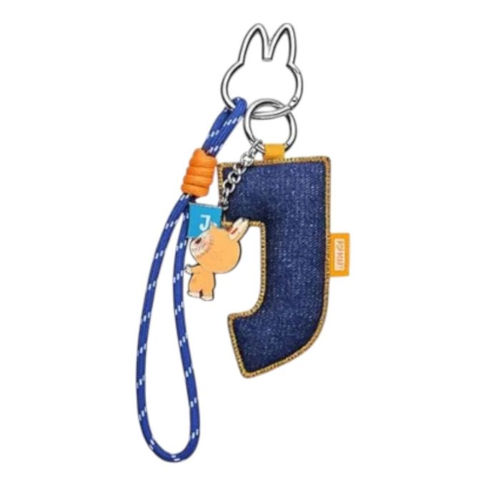 Pin Labubu pentru pandantiv scrisoare de dragoste „J”