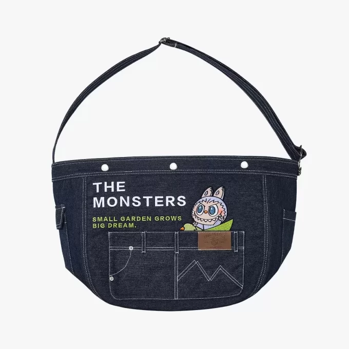 SERIA MONȘTRII CĂDEAU ÎN SĂLBĂTICIE – Geantă denim Messenger